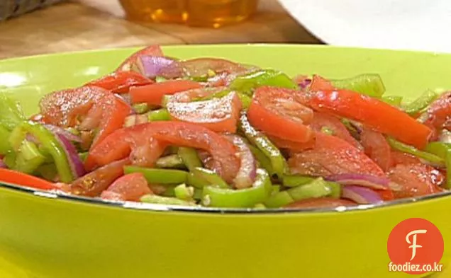 토마토,후추,양파 샐러드