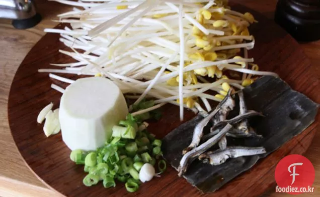 콩나물국(콩나무국)