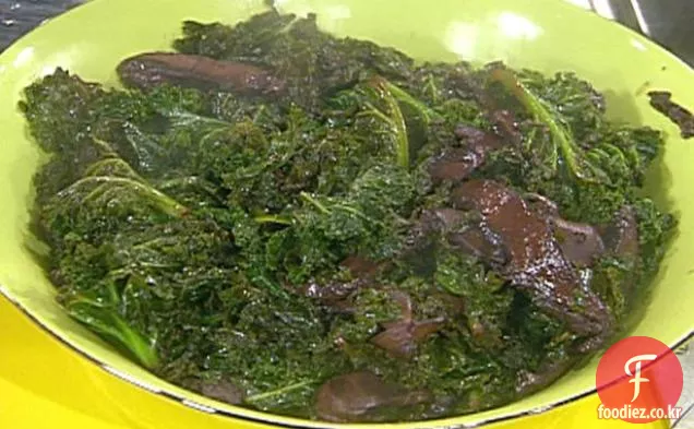 케일과 포토 벨로 버섯