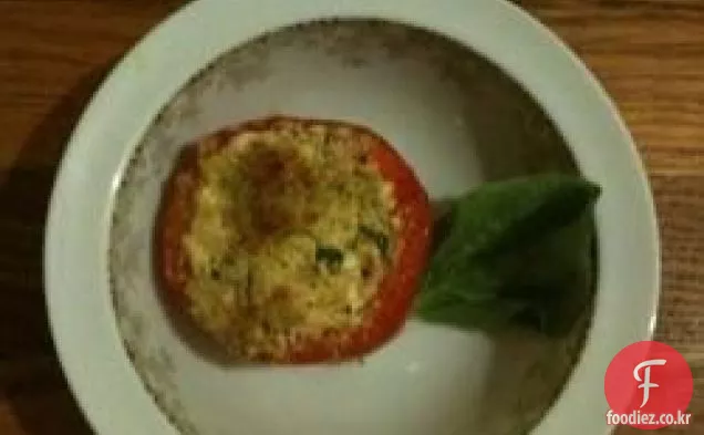 염소 치즈 박제 토마토