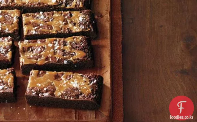 소금에 절인 카라멜 브라우니