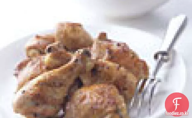 필리핀 식 치킨 아 도보