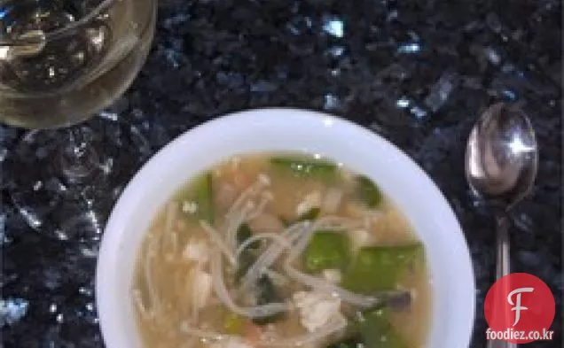 중국 새우와 두부 수프