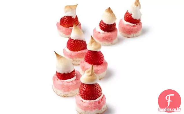 미니 구운 딸기 쇼트 케이크