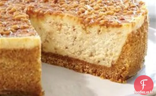 이글 브랜드에서 영어 토피 치즈 케이크.