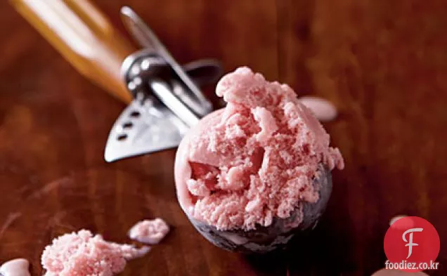 딸기 대황 아이스크림