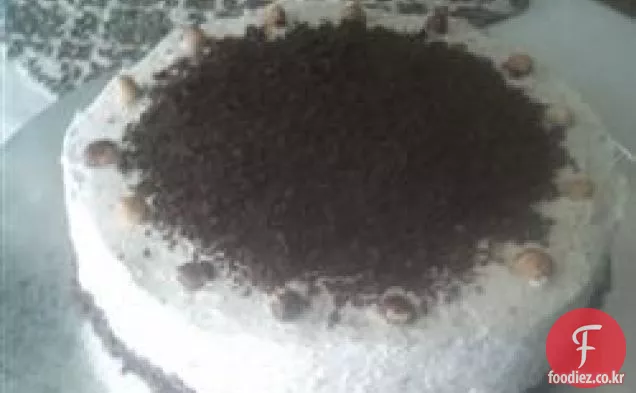 초콜릿 헤이즐넛 케이크