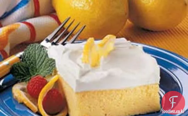 가벼운 레몬 케이크