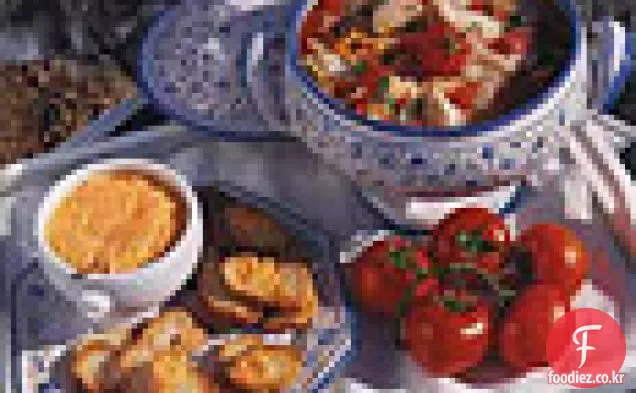 토마토와 붉은 고추-마늘 소스와 생선 수프