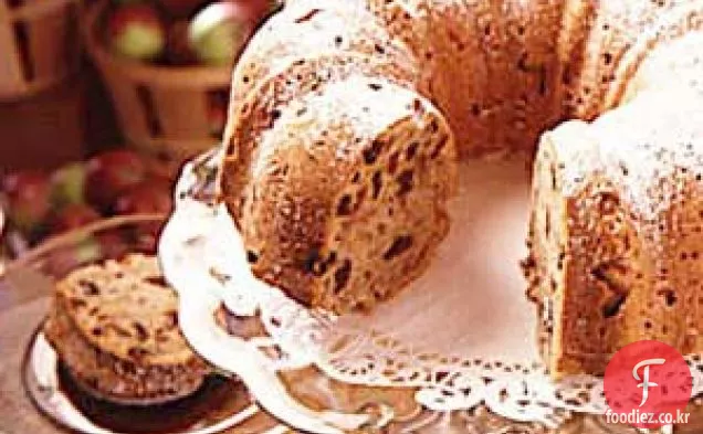 올리비아의 사과 소스 케이크