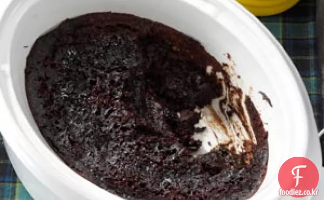 슬로우 쿠커 초콜릿 용암 케이크