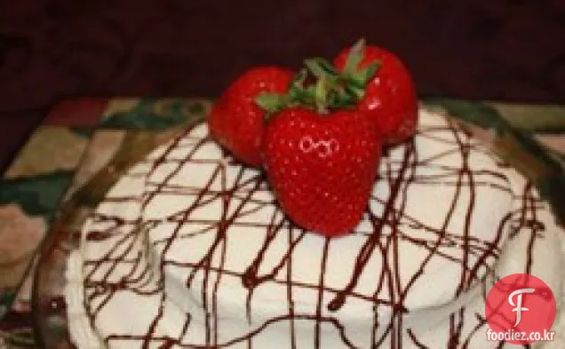 바이런의 맛있는 딸기 케이크