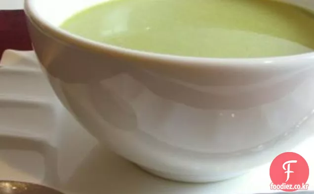 아스파라거스 수프 크림