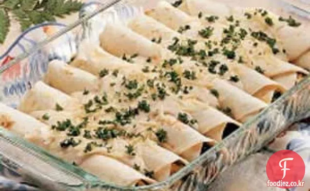 시금치 치킨 엔칠 라다