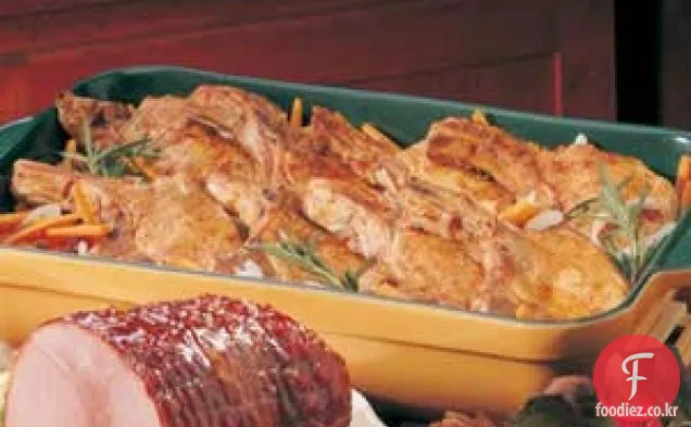 야채 돼지 고기 저녁 식사