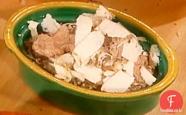 트뤼플을 곁들인 닭 간 무스:스푸마 디 페가티 콘 타르투포