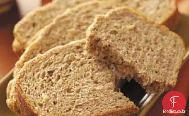 헤이즐넛 밀 빵