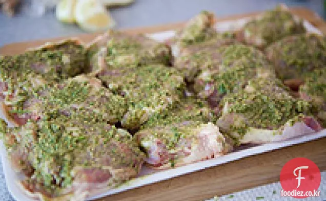 매운 마늘 캐슈 치킨