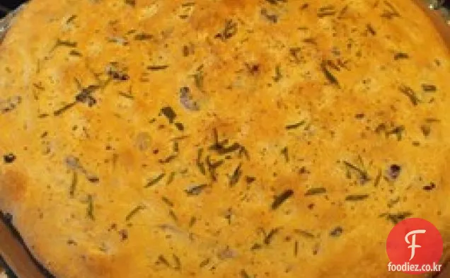 칼라 마타 올리브와 마늘 빵