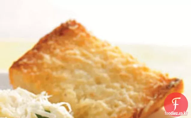 버터 파르 메산 마늘 빵
