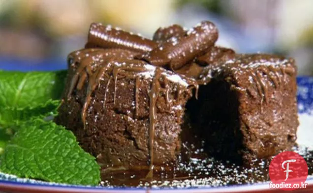 초콜릿 헤이즐넛 라바 케이크