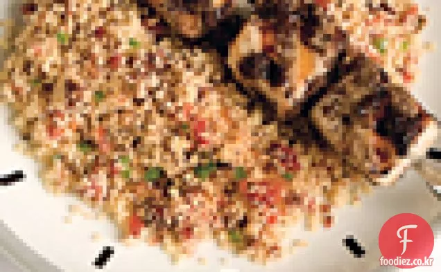 타페 나드와 쿠스쿠스를 곁들인 마히 마히 꼬치