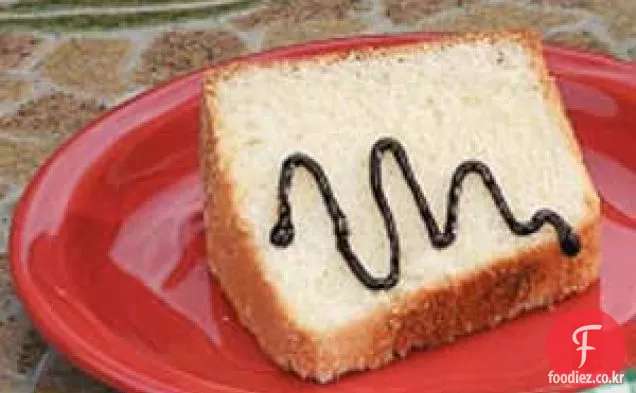 전통 스펀지 케이크