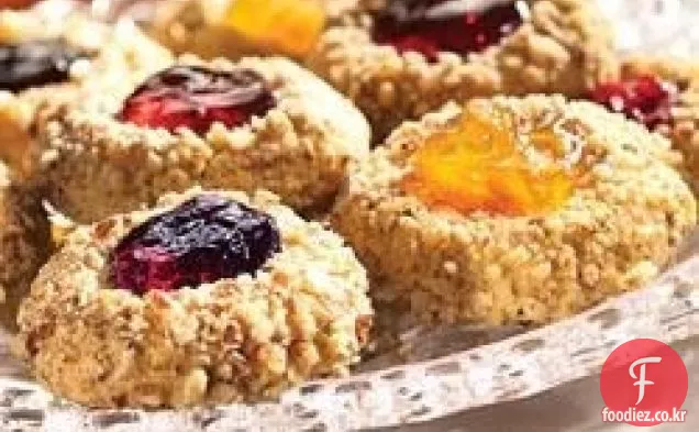 Crisco® Baking Sticks의 클래식 썸프린트 쿠키