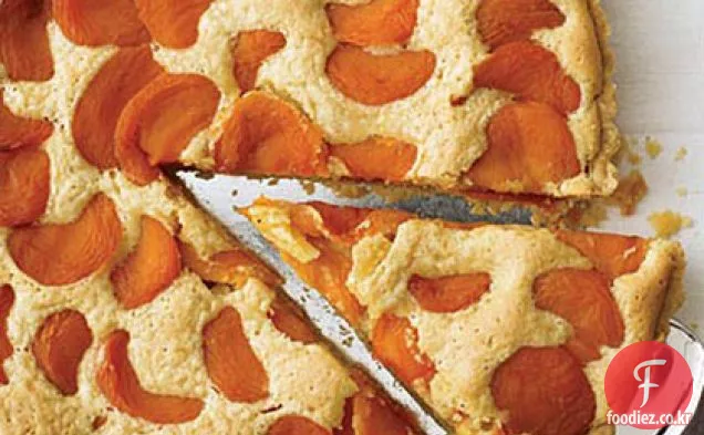 살구,아몬드,브라운 버터 타르트