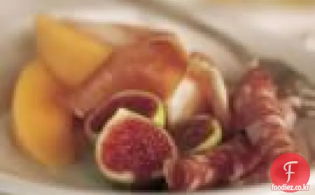 퀴 토 햄,살라미,멜론,무화과