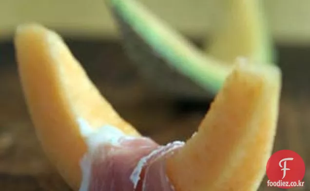 퀴 토 햄과 신선한 멜론