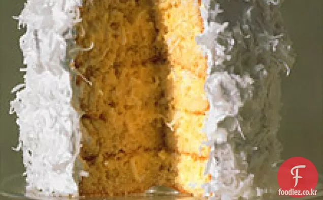 코코넛 레이어 케이크