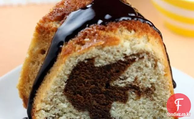 모카 호두 대리석 도넛 케이크