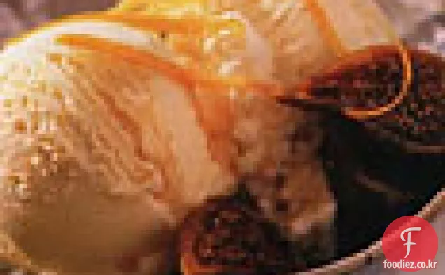 꿀 무화과를 곁들인 셰리 크레마 카탈라나 아이스크림