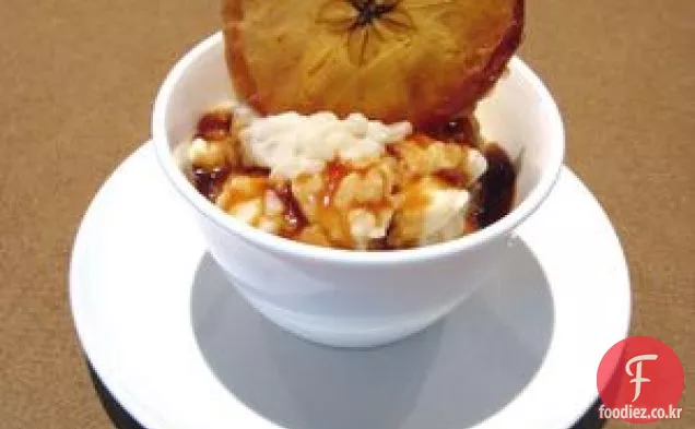 칼바도스와 계피 카라멜을 곁들인 아르보 리오 쌀 푸딩