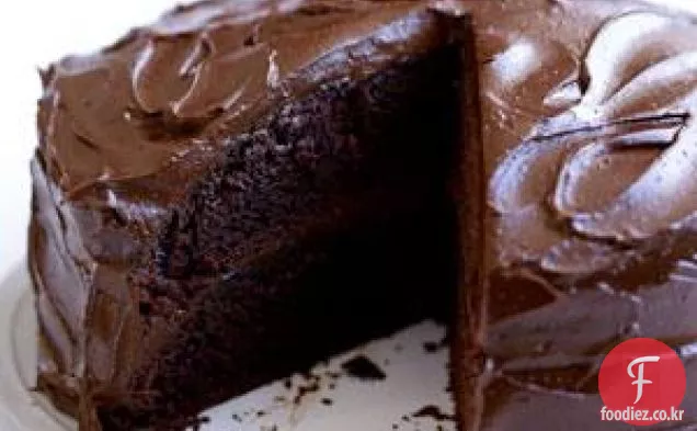 클래식 초콜릿 레이어 케이크 레시피