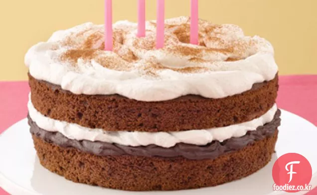 계피 퍼지 생일 케이크