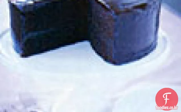 더블 초콜릿 레이어 케이크