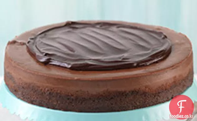신성한 초콜릿 벨벳 치즈 케이크