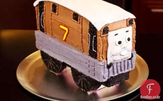 토비 기차 생일 케이크
