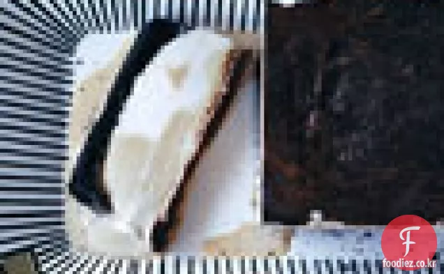 코코넛 커피 대리석 아이스크림 케이크