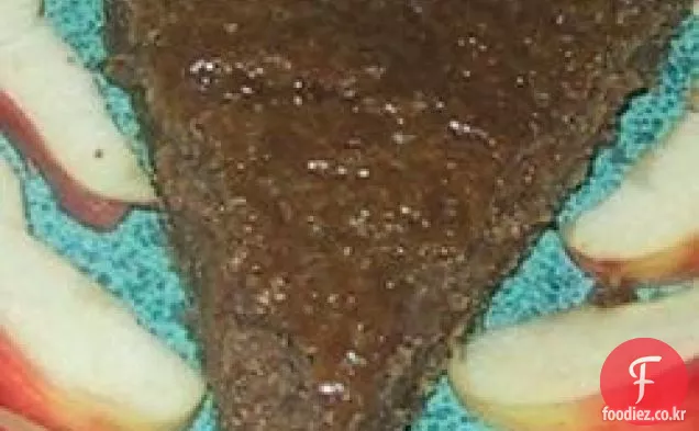 엉뚱한 메밀 향신료 케이크