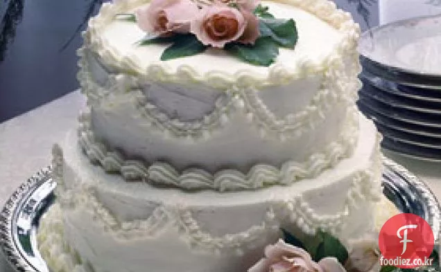 라즈베리 레이스 웨딩 케이크