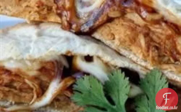 바베큐 치킨 칼조네