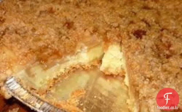 따뜻한 사과 버터 밀크 커스터드 파이