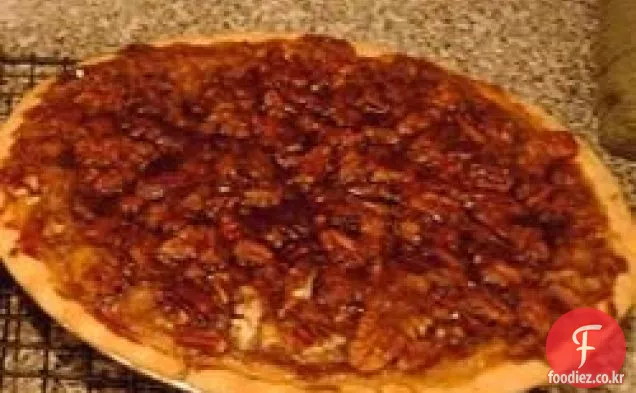 카라멜 피칸 호박 파이