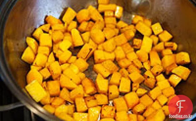 카레 스쿼시 수프