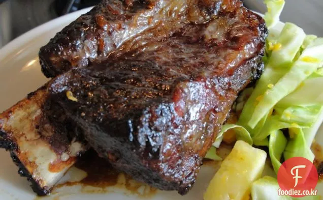 숯 수이(및 무 나트륨)짧은 갈비