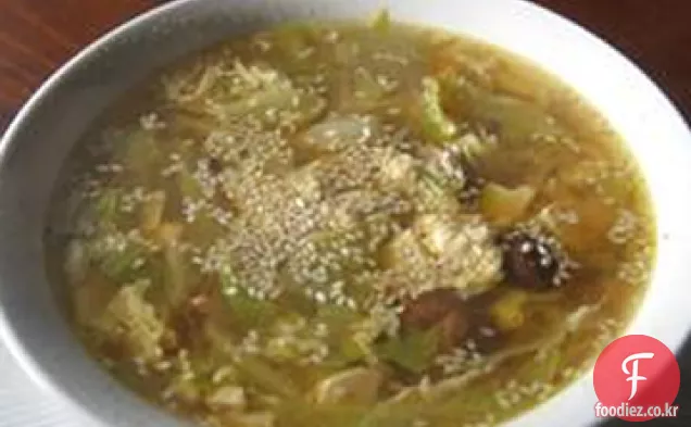 뜨겁고 신 두부 수프(수안 라 도후 탕)
