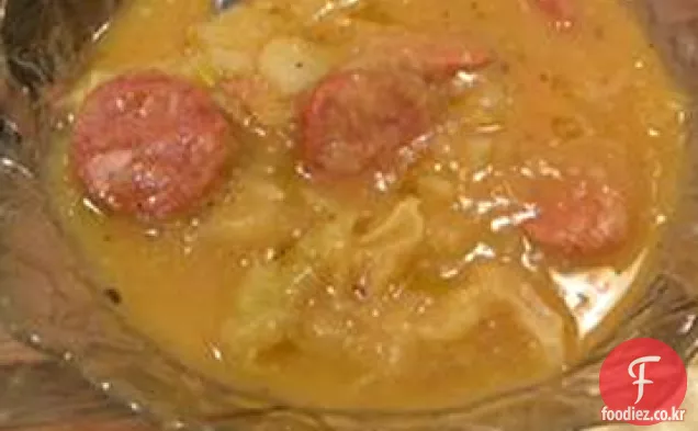 녹색 양배추 칼도 베르데